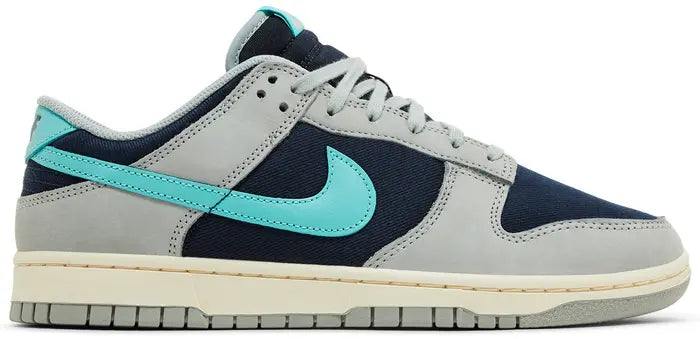 Nike Dunk Low "Dark Obsidian / Green Forest"